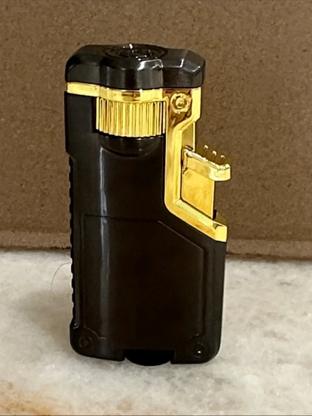Black and Gold Windproof Torch Lighter
